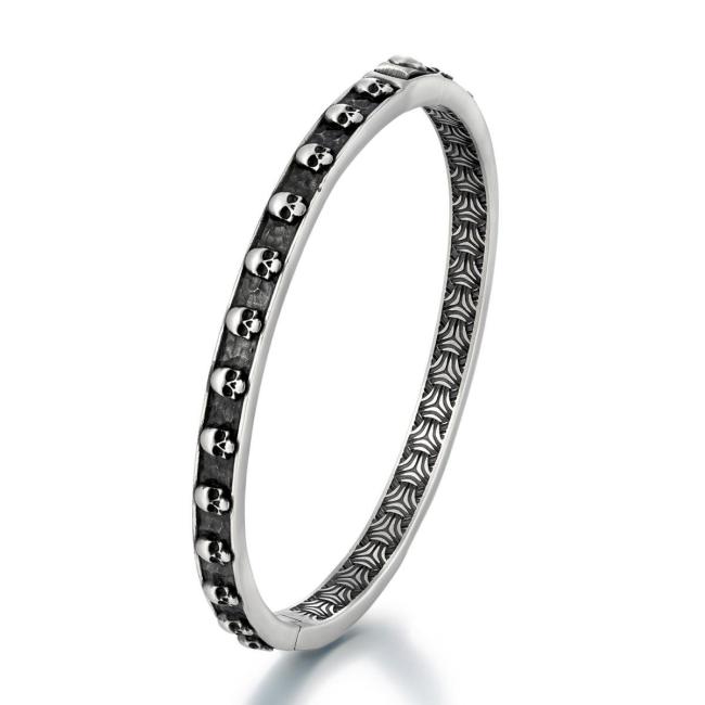 Wholesale Retro Stainless Steel Skull Bangle