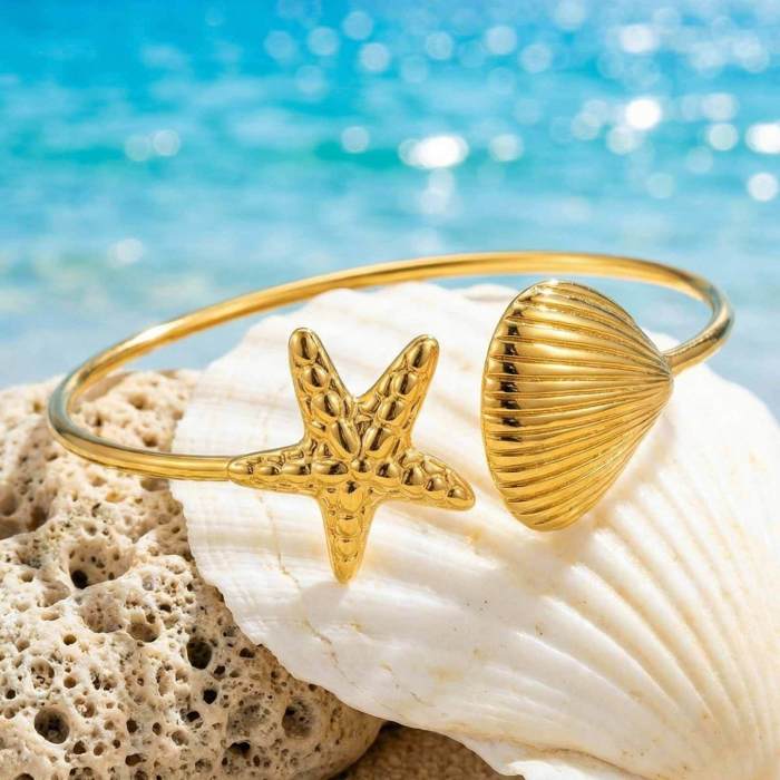 Wholesale Stainless Steel Starfish & Shell Bangle