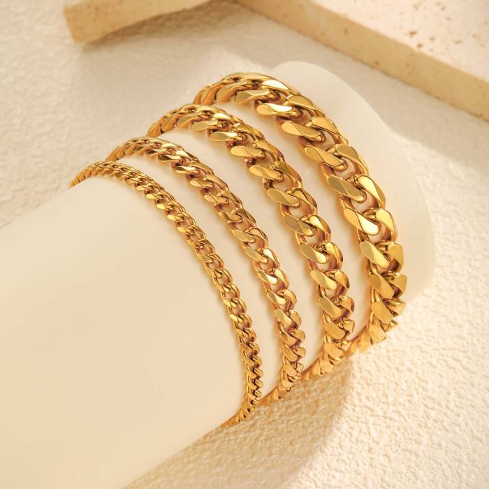 Wholesale Stainless Steel Flat NK Chain
