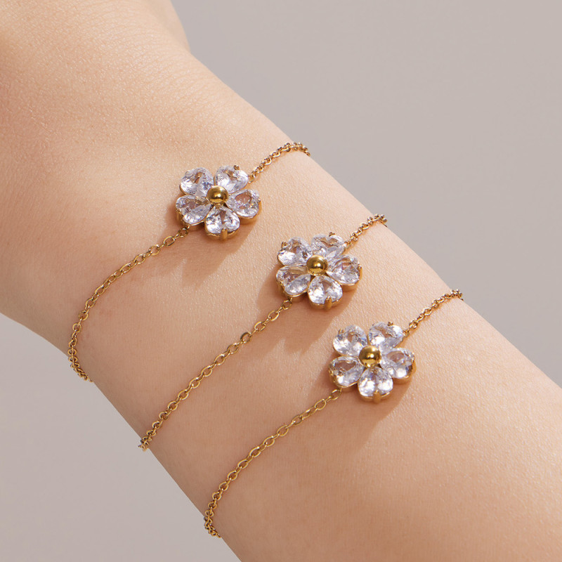 Wholesale Stainless Steel CZ Floral Jewelry Set