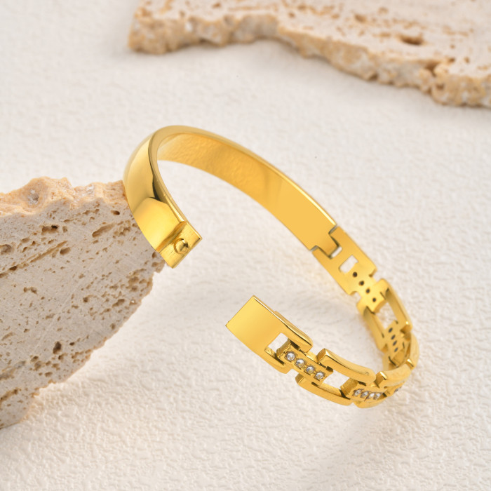 Wholesale Luxury Stainless Steel Paperclip Bangles