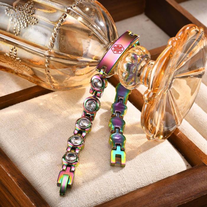 Wholesale Stainless Steel Cubic Zirconia Medical Alert Bracelet for Women