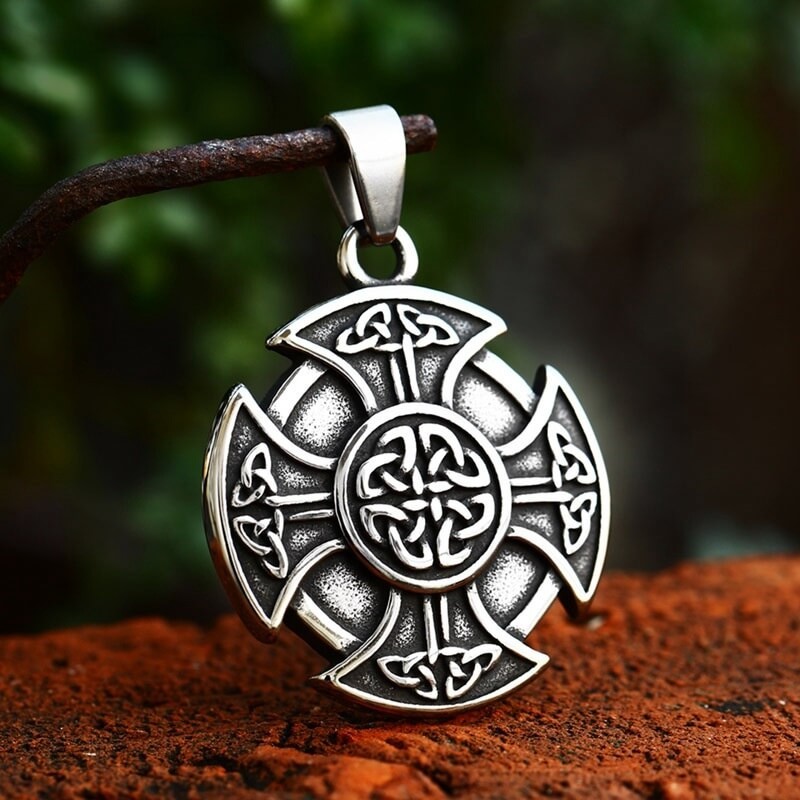 Wholesale Vintage Celtic Circle Cross Knotwork Stainless Steel Pendant