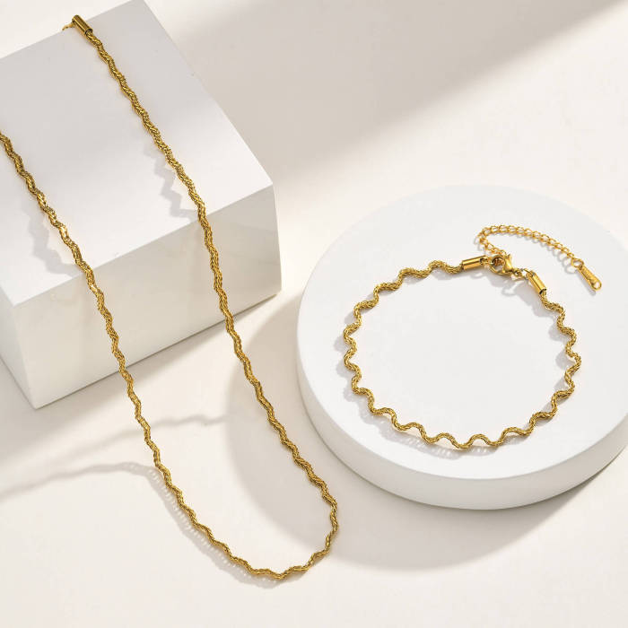 Wholesale Waterproof Stainless Steel Wavy Chain Jewelry Set