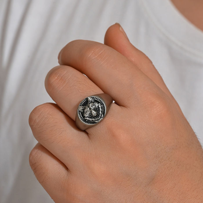 Wholesale Unisex Stainless Steel Viking Wolf Head Signet Ring