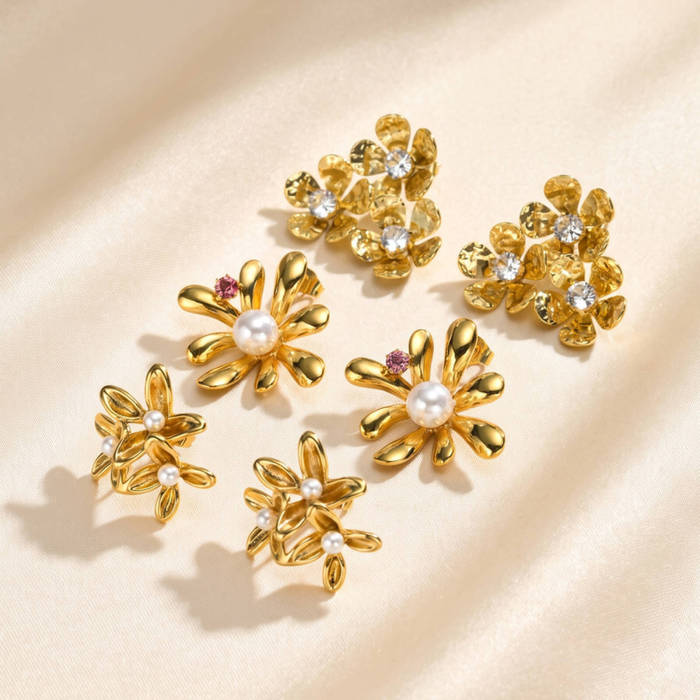 Wholesale Stainless Steel Flower Pearl Stud Earrings