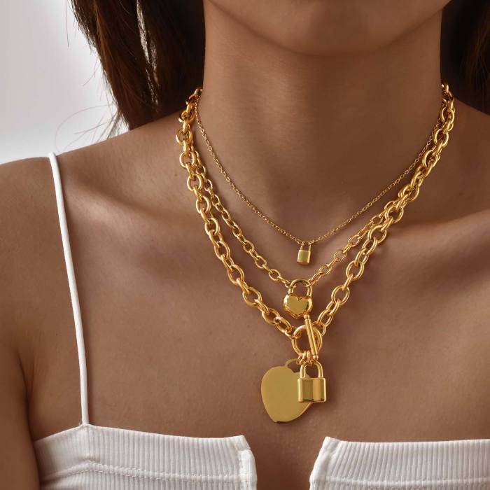 Wholesale Stainless Steel Lock Key Necklace