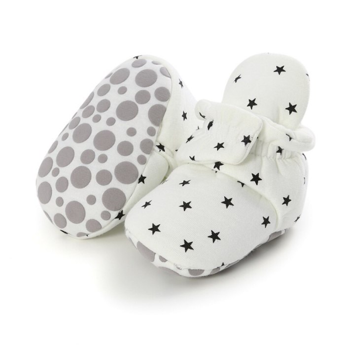 Star Print Newborn Baby Socks Shoes Booties Cotton Soft Anti-slip Warm Infant Crib Shoes