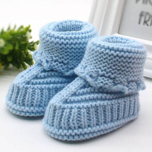 Handmade Newborn Baby Boots Crib Shoes Infant Crochet Knit winter warm Booties