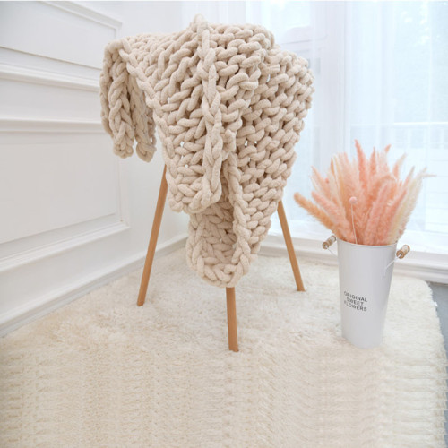 Ins Nordic Hand Chunky Knitted Chenille Blanket Thick Yarn Wool-like Polyester Bulky Winter Knitted Blankets