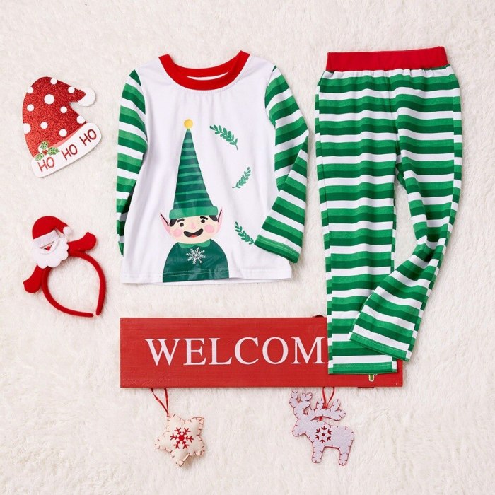 Family Christmas Pajamas Set Fashion Print Women Children Christmas Family Matching Clothes Family Sleepwear