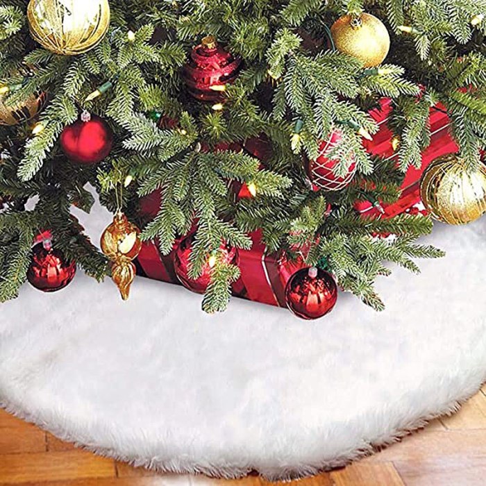 Christmas Tree Skirt Plush Xmas Floor Mat Ornaments Decoration