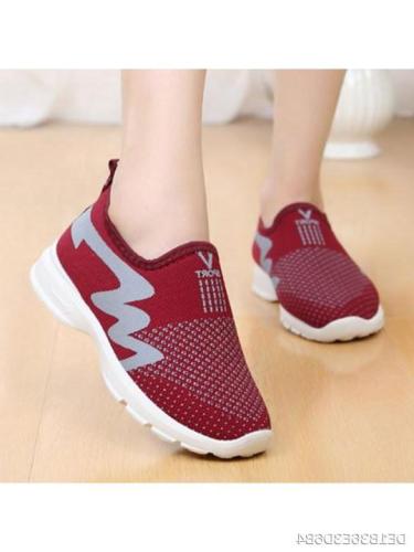 Color Block Flat Round Toe Casual Sneakers