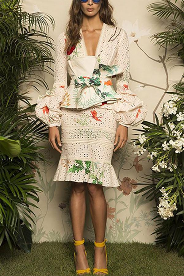 Fashion Deep V Collar Hollow Out Floral Printed Suit