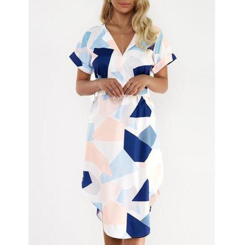 Henley Collar Geometric Bodycon Dress