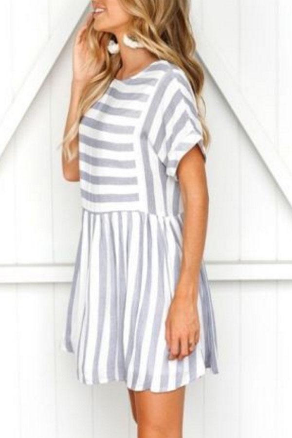 Round Neck  Backless  Striped  Short Sleeve Casual Dresses