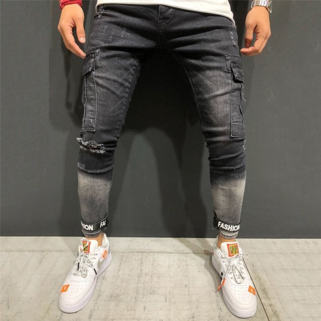 Fashion Hole-In-The-Leg Elastic Jeans