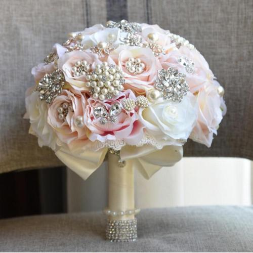 2020 Women Bridal Bouquets Wedding Bouquet Teardrop Butterfly Brooches Bouquet Alternative Cascading Bouquet Crystal Beaded