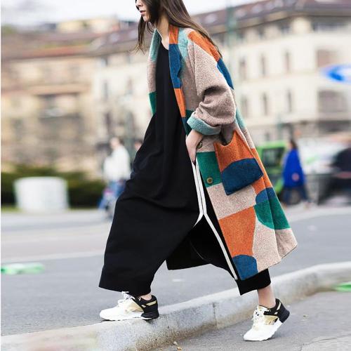 Fashion Turndown   Collar Printed Long Sleeve coat