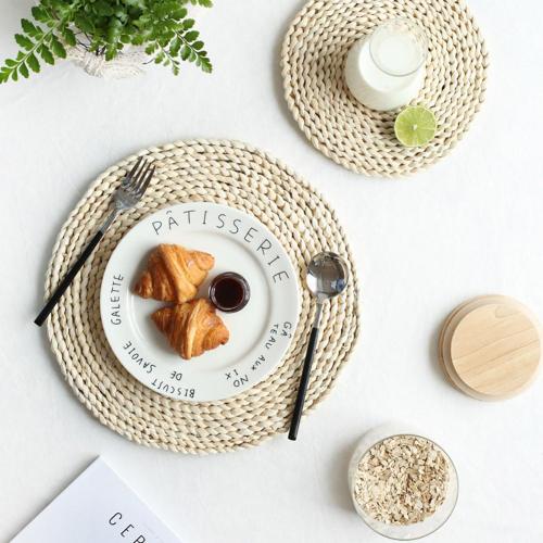 Corn Fur Woven Dining Table Mat Heat Insulation Pot Holder Coasters Coffee Drink Tea Cup Pad Table Round Placemats Mug Coaster