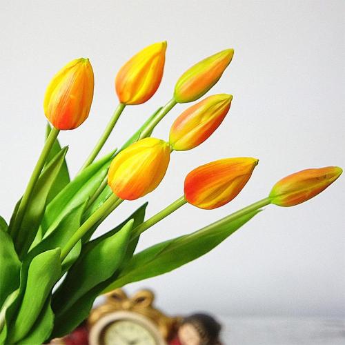 7Pcs/Pack Tulips Artificial Flowers For Home Wedding Decoration Fake Bride Hand Flowers Real Touch Soft Silicone Tulip flores