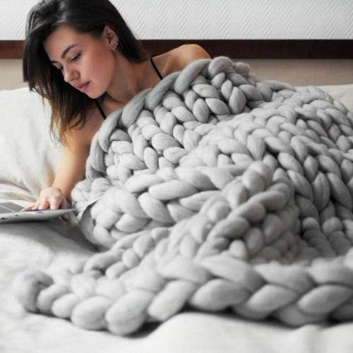 Standard Chunky Knit Blanket