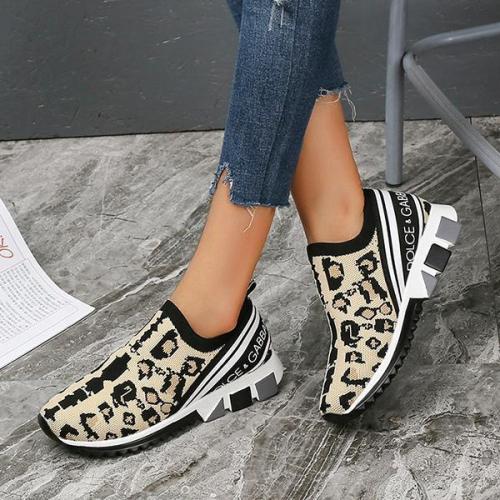 EBUYTIDE Trendy Casual Wild Leopard Slip On Sneakers