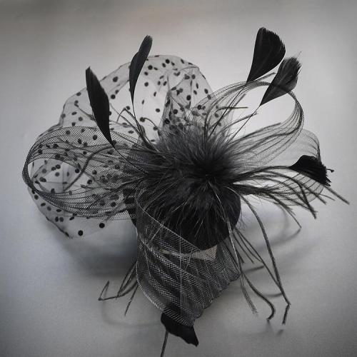 2020 Women Face Bridal Hats and Fascinators White/ Black Net Wedding Hair With Comb Bridal Hair Accessories