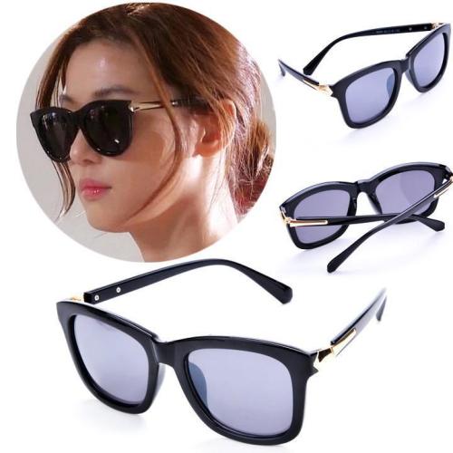 Classic Cat Eye Shades Black Frame Sunglasses