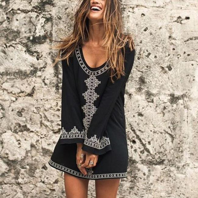 Casual Sexy V Neck   National Style Embroidery Pattern Mini Dresses