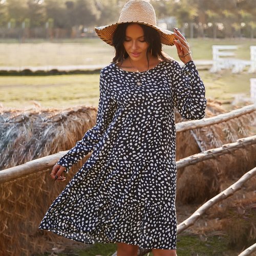 Ladies Pleated A-Line Full Sleeve O Neck Dot Print Loose  Vacation Dress