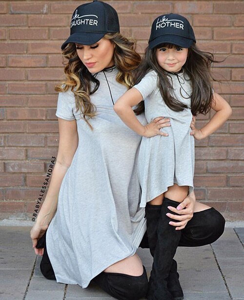 2021 Summer New Mom And Daughter Matching Clothes Mother&daughter Short Sleeve Dress Baby Girl Pure Color Dresses