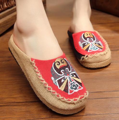 Classic Peking Opera Mask Embroidered Slippers Linen National Style Old Beijing Shoes Women Craft Flat with Round