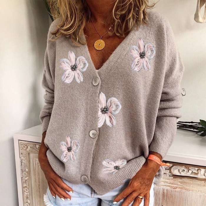 Elegant Flower Embroidery Women Knitt Sweater Autumn Winter Long Sleeve Loose Cardigan Top Fashion V Neck Button Casual Sweater