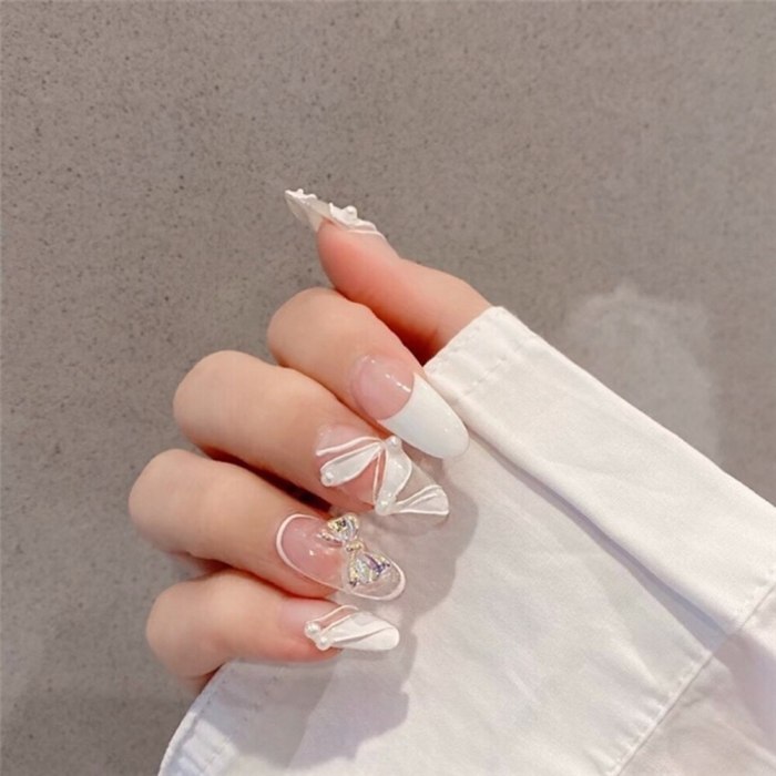 24pcs Black French False Nails Detachable Wearable fake nails press on Fake Nails Full Cover Artificial Nail Tips Manicure Tool