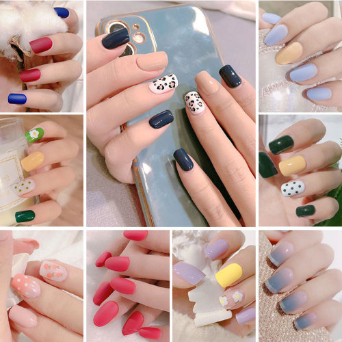 24 Pieces of Finished Removable  False Nails