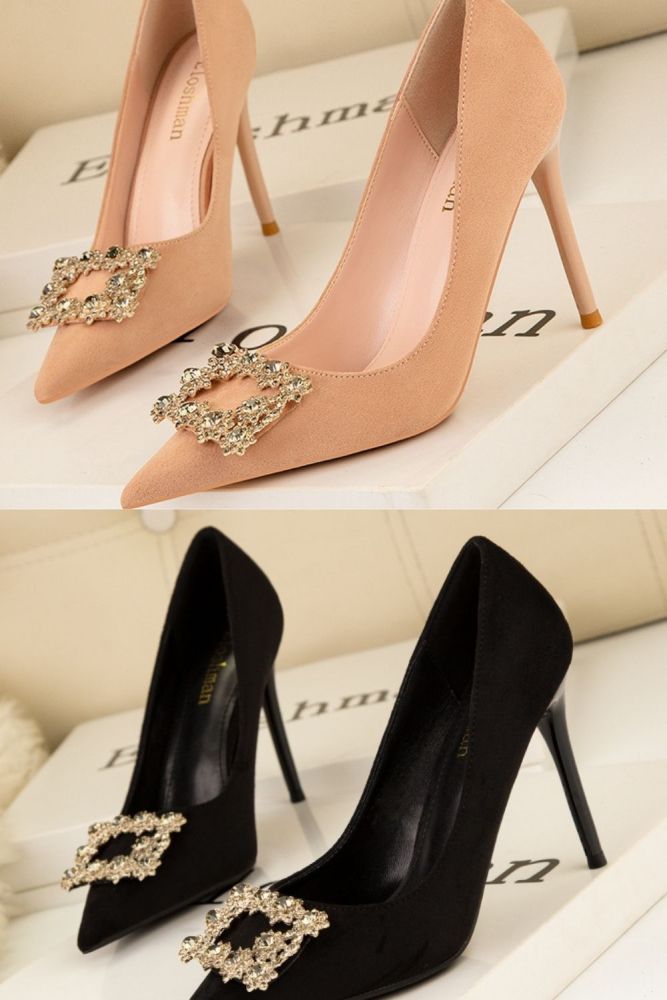Women's Sexy Party Solid Color Pointed High Heels