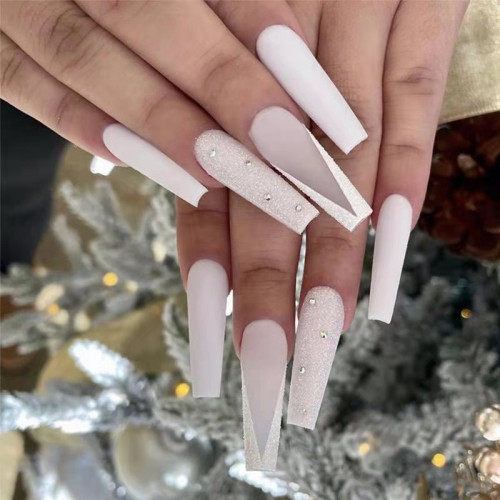 Long Ballet Fashion Frosted V-French Fake Nails