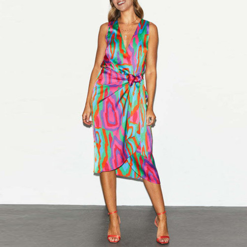 New Print Colorful Geometric Print Elegant Boho Sleeveless V Neck Maxi Dress