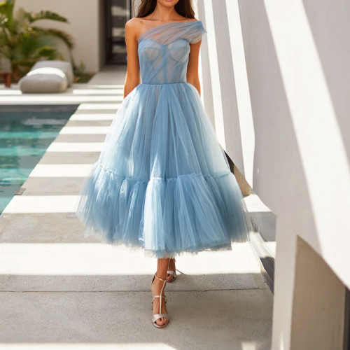 Women's Sleeveless Tulle Fashion Solid Color Sexy  Prom Dress