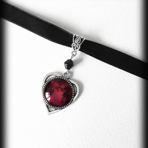 Gothic Blood Red Heart Choker Girls Fashion Gift Black Velvet Crystal Beads Vintage Necklace