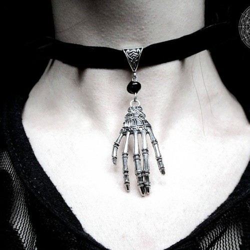 Gothic Vintage Ghost Hand Collar Beads Wing Black Neck Brace Necklace