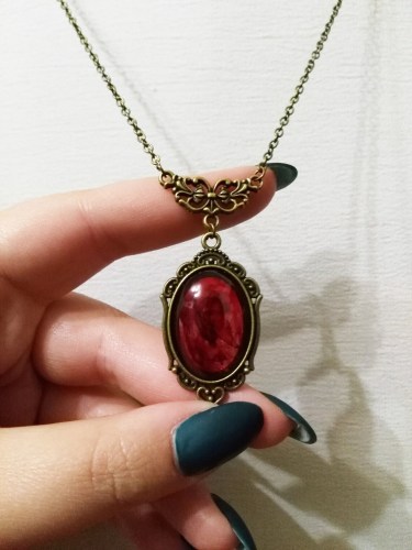 Gothic Vintage Fashion Red Stone Pendant Necklace