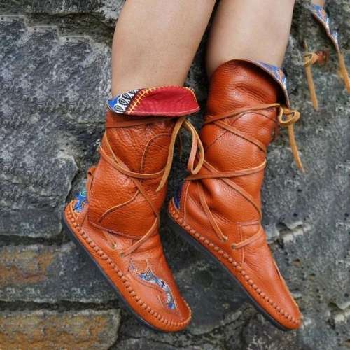 Women’s Vintage Pattern Leather Lace-Up Soft Flat Boots