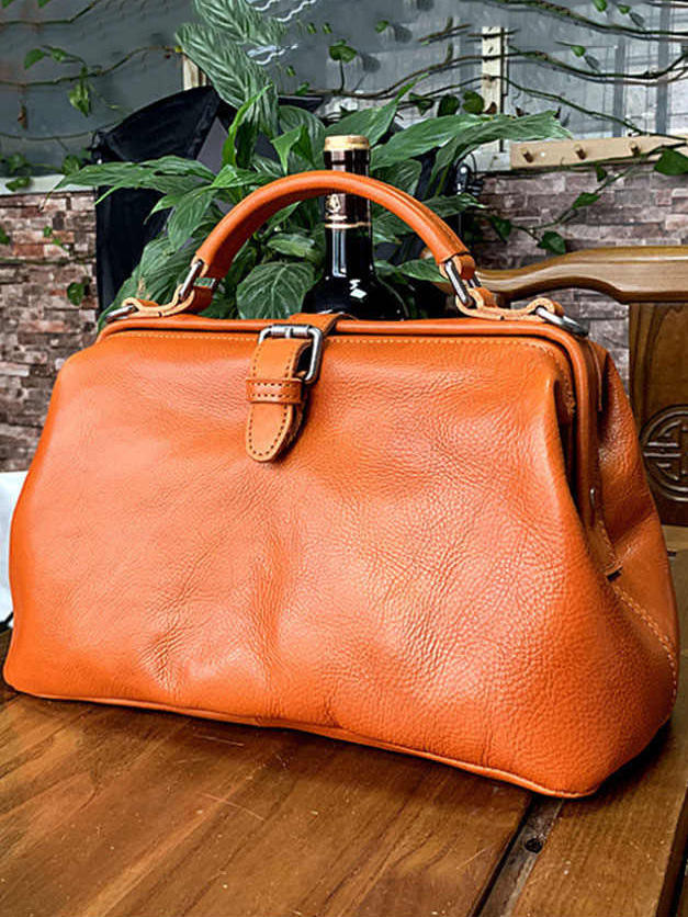 Retro Vegetable Tanned Handbag With Oil Wax Skin