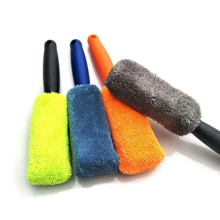 Car Microfiber Wheel Tire Rim Brush Car Wash Cleaner Plastic Handle for Car Wash Car Cleaning Accessories Sponges, Cloths & Bru