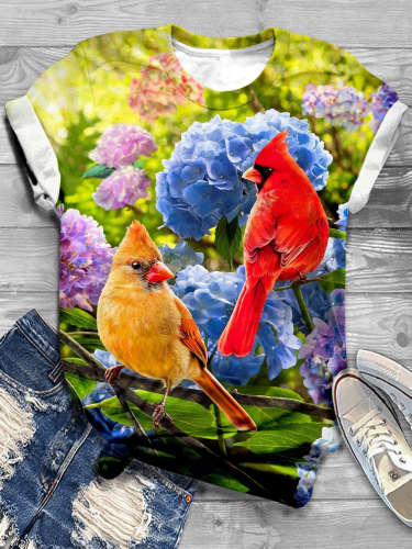 Hydrangea Cardinal Print Casual T-shirt