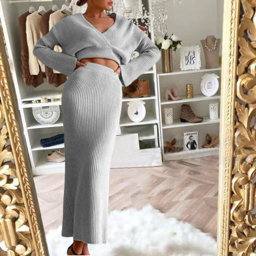 Short Version V-neck Casual Sweater + Medium Length Skirt