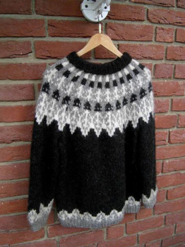 Vintage Warm Knitted Jacquard Iceland Crew Neck Sweater