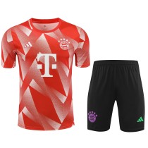 Mens Bayern Munich red short training  2023/24